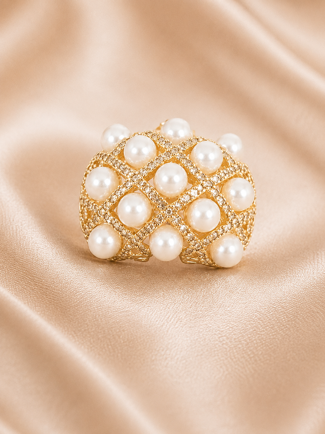 Pearl Lattice Statement Ring